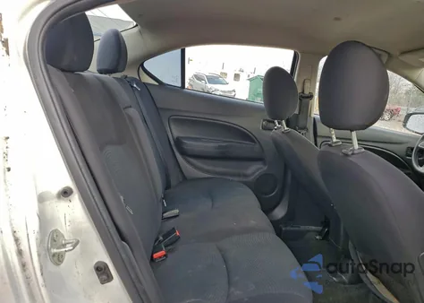 2019 Mitsubishi Mirage G4 Es z USA, uszkodzony, nr VIN ML32F3FJ9KHF16540